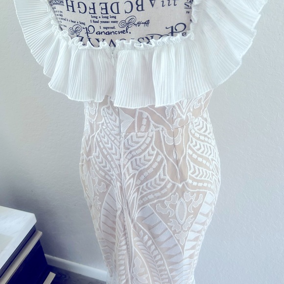 Selfie Leslie Elegant White Ruffle Lace Dress - Picture 3 of 5